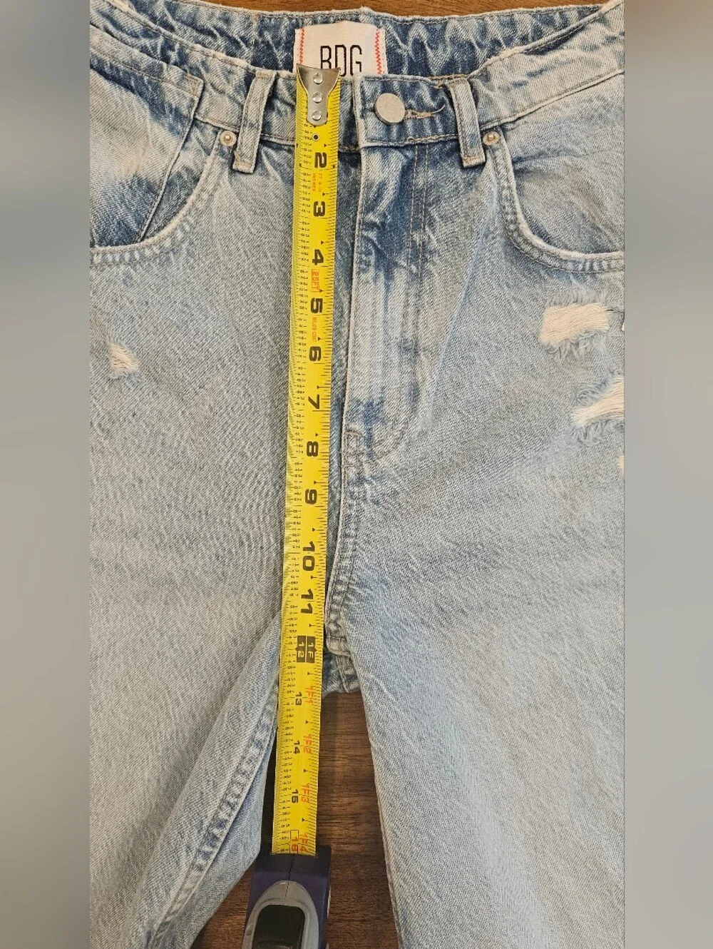 Urban Outfitters BDG Mega Mid-Rise Baggy Jorts - Picture 8 of 10